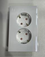 Зунис белый розетка скрытая 2-мест заземление IP20 под углом 45 град.